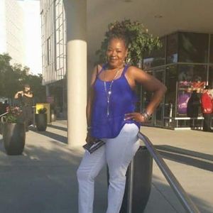 Meet your Posher, Robin